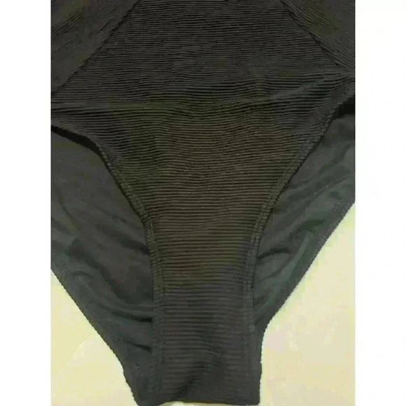 Ribbed Plunge Crossback Tummy Control One Piece Swimsuit Black NWT Size XL - Picture 5 of 10